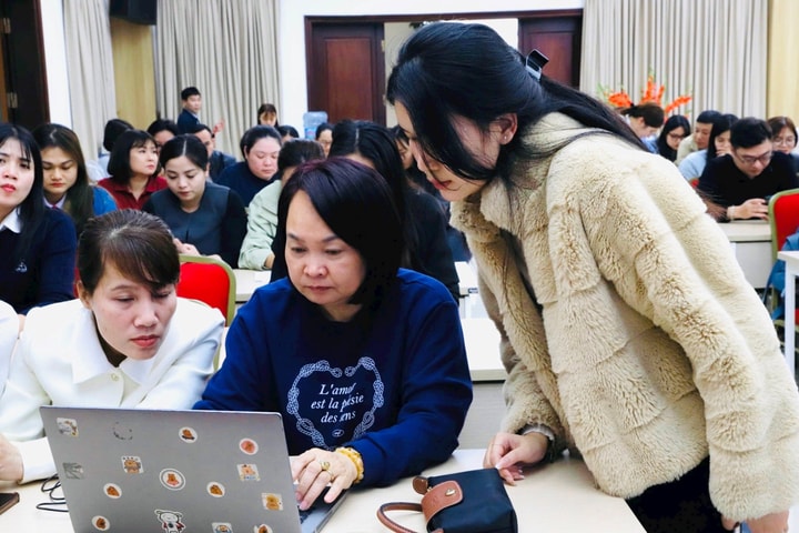 Hà Nội đổi mới công tác đánh giá cán bộ bằng dữ liệu số và quản trị hiệu suất