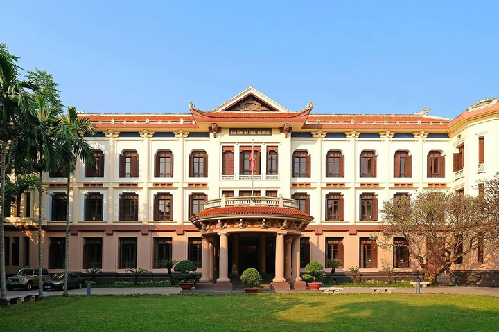 Nốt trầm ngân lên giữa lòng thành phố