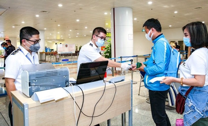 Hà Nội ban hành quy chế mới về phối hợp quản lý cư trú và hoạt động của người nước ngoài