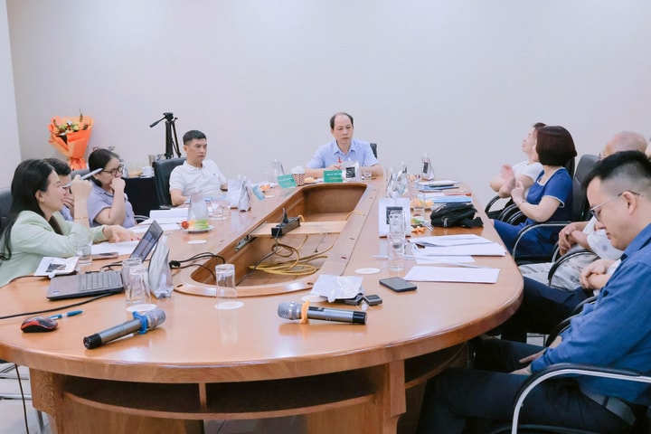 Công bố quyết định thực hiện đề tài khoa học nước điện âm iClean đối với sức khỏe người