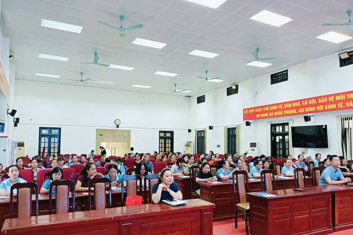 Hội LHPN phường Phú Lương tổ chức ngày hội "phụ nữ xanh - việc làm bền vững"