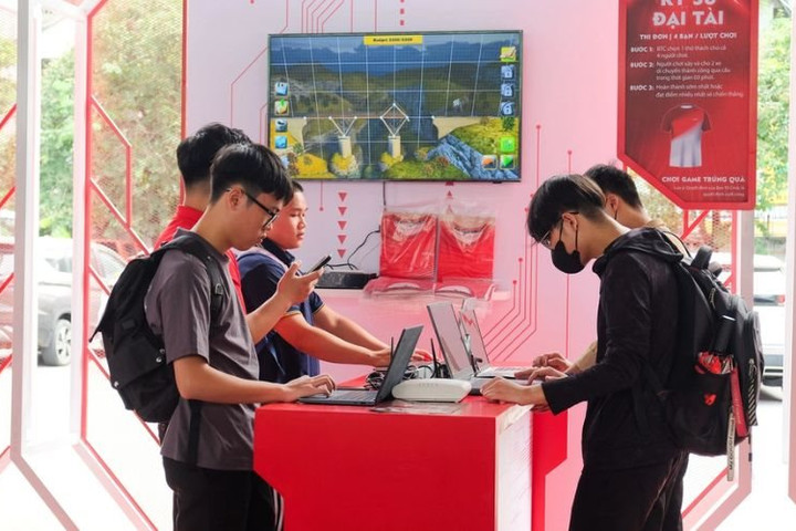 Chấm “sức khỏe” laptop, thêm lựa chọn tiêu dùng thông minh cho mùa tựu trường