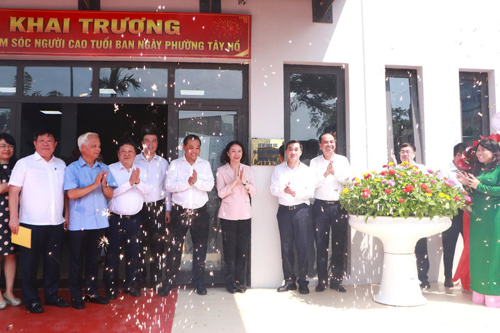 Phường Tây Hồ: Khai trương mô hình thí điểm chăm sóc sức khỏe người cao tuổi