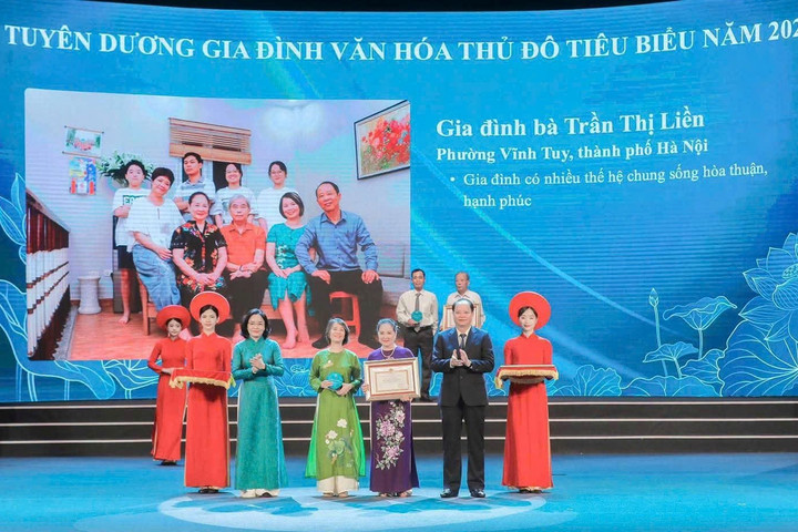 Triển khai đồng bộ các hệ giá trị và chuẩn mực con người Việt Nam