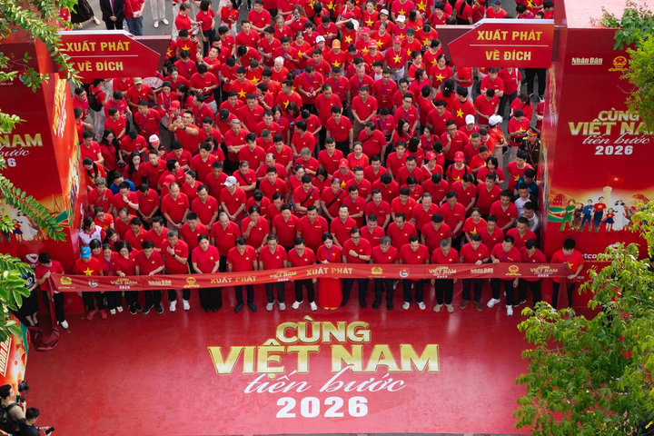 “Cùng Việt Nam tiến bước”: Hành trình nối dài mục tiêu 10 tỷ bước xanh