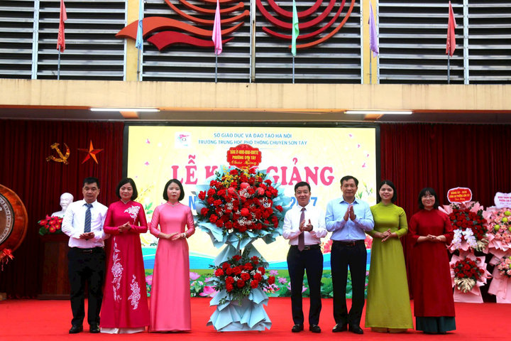 Phường Sơn Tây tưng bừng khai giảng năm học mới 2026-2027