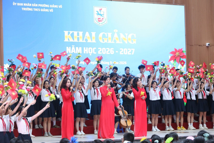 Trường THCS Giảng Võ năm học mới: Suy nghĩ tích cực - Thực hành sáng tạo - Phong cách chủ động – Dẫn lối thành công