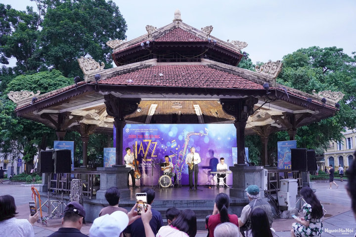 Mở rộng không gian văn hóa, bồi đắp đời sống tinh thần người Hà Nội