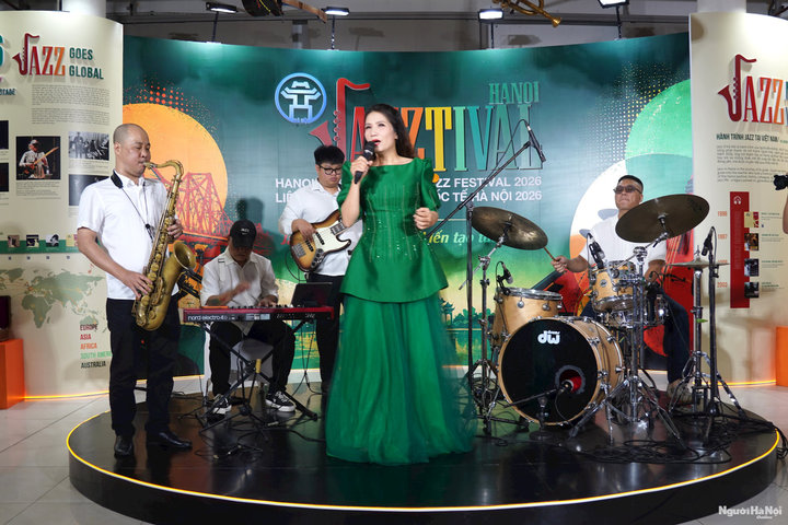 Khai mạc triển lãm “Jazz & Phố”: Kết nối di sản, kiến tạo tương lai