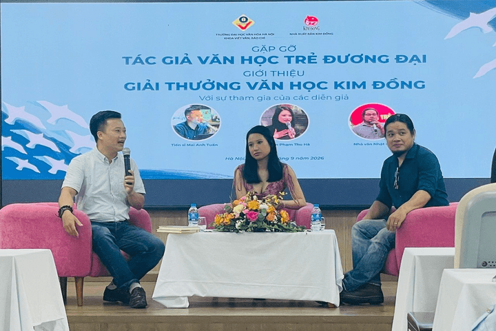 Lắng nghe tiếng nói từ những cây bút trẻ