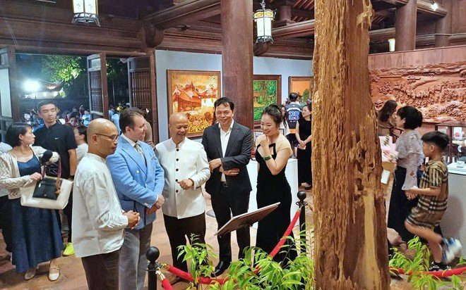 Triển lãm “Sắc Tâm 2026”: Điểm chạm giữa nghệ thuật và di sản
