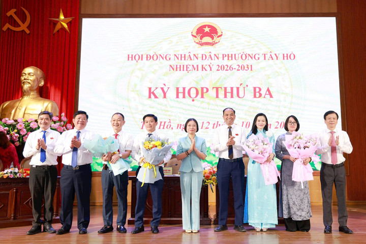 Kỳ họp thứ 3, HĐND phường Tây Hồ thông qua nhiều nội dung quan trọng về bộ máy và đầu tư công